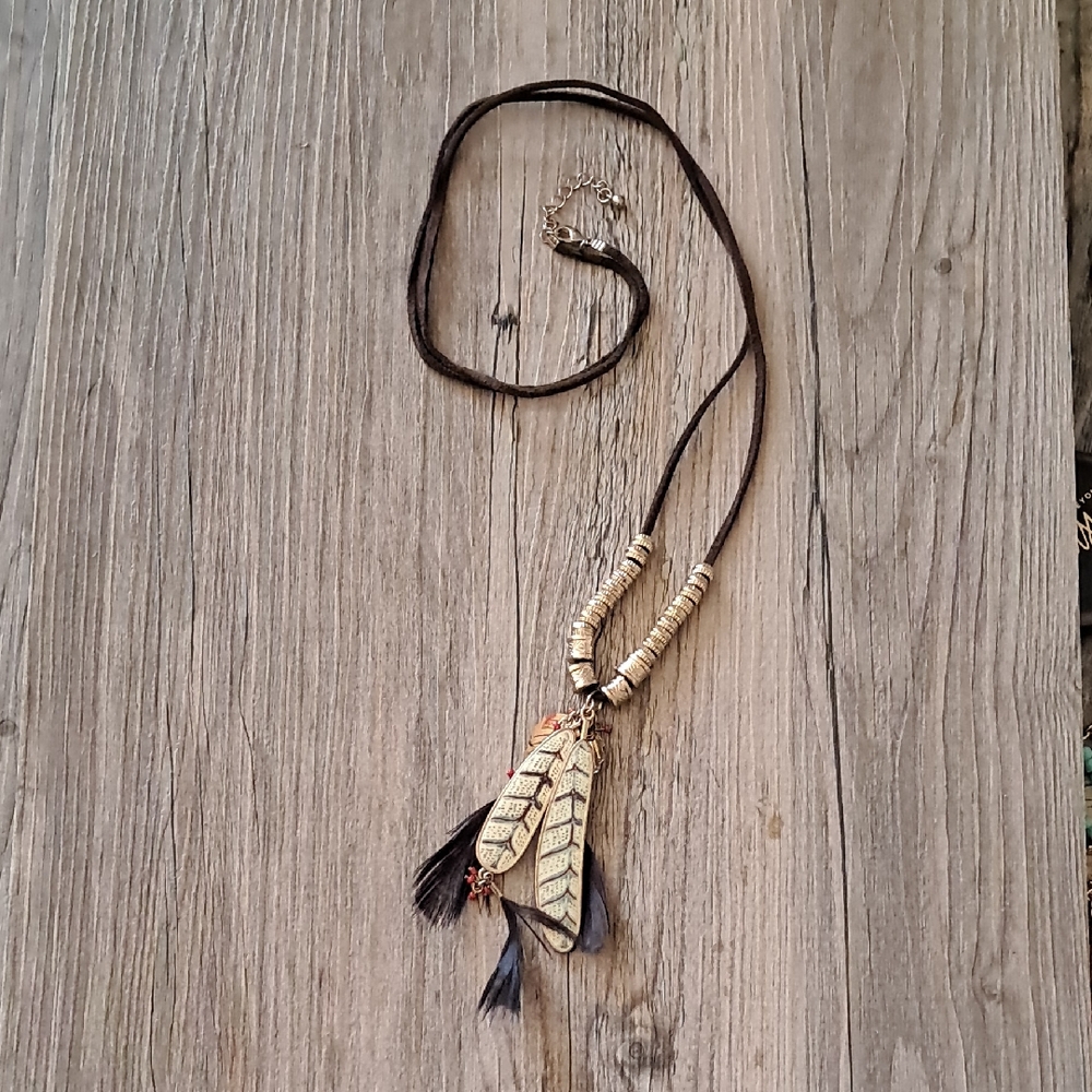 Vintage Bohemian Feather Pendant Necklace